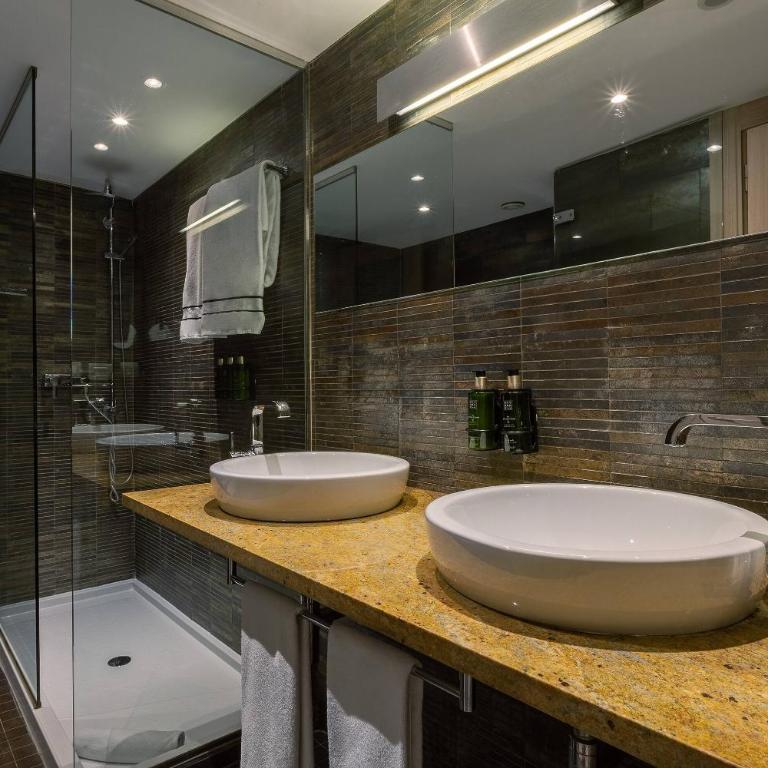 Meliá Sevilla - Habitación Premium - 5