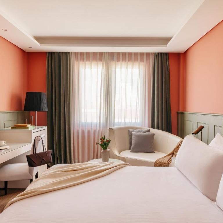 Hotel Colón, a Gran Meliá Hotel - The Leading Hotels of the World - Habitación Premium Red Level - 4