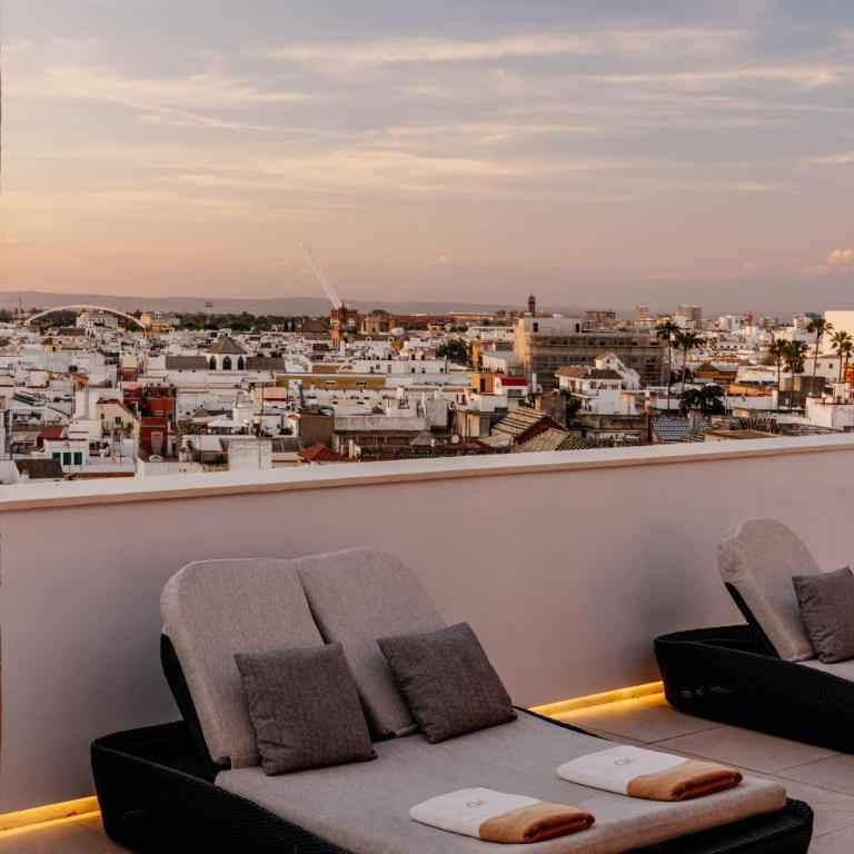 Hotel Colón, a Gran Meliá Hotel - The Leading Hotels of the World - Suite Ático Presidencial Red Level - 11