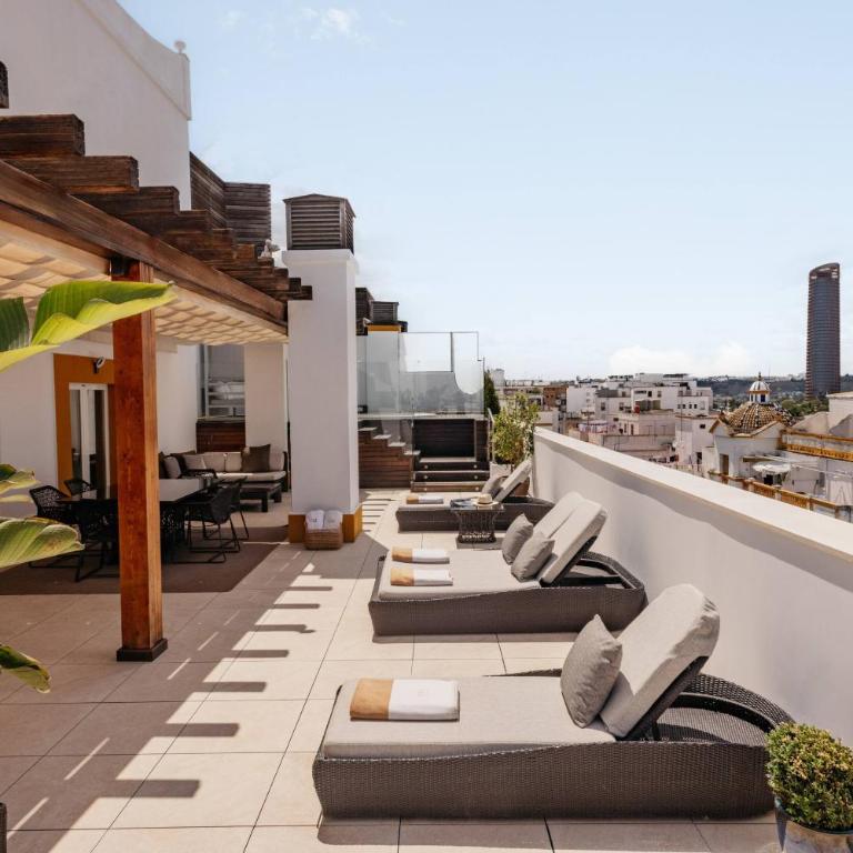 Hotel Colón, a Gran Meliá Hotel - The Leading Hotels of the World - Suite Ático Presidencial Red Level - 15