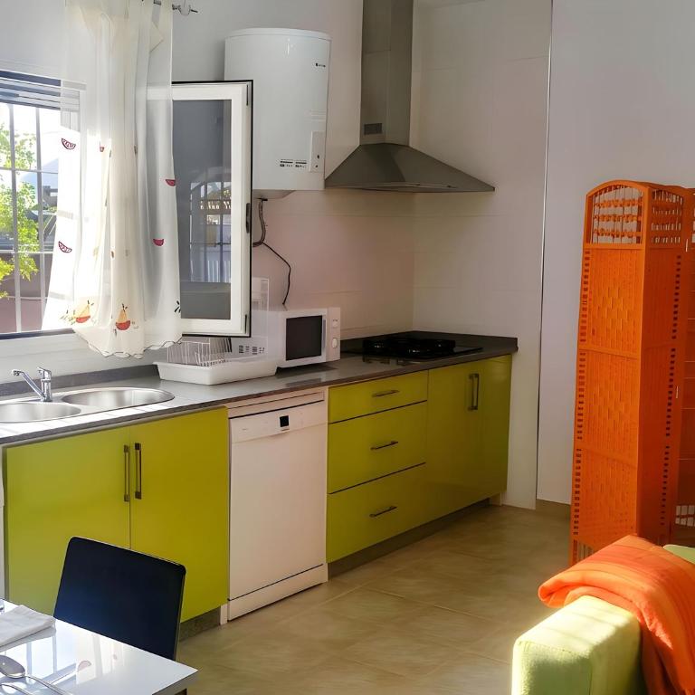 Casa con jardin privado y zona de barbacoa - Casa Vacanze - 6