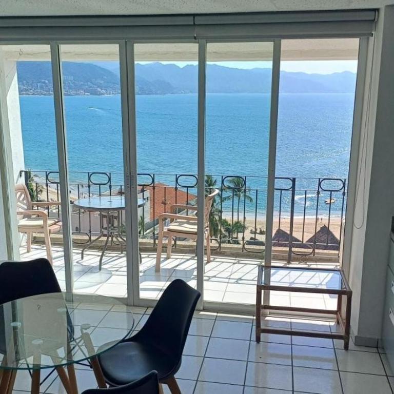 Ocean View Apartment in Perfect Location - Apartamento de 2 dormitorios - 2