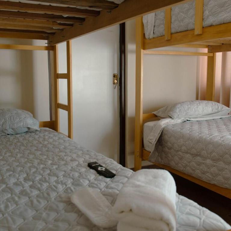 Luxury Home, Wifi rápido, jacuzzi, lavaseca, ping pong, barbacoa, 4 habitaciones - Four-Bedroom House - 25