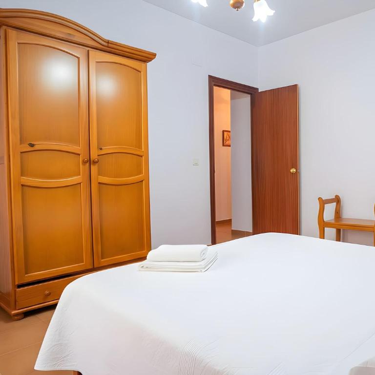 Moderno Apartamentos con Garaje Balcones y Aire solo familias y parejas - Appartement - 15