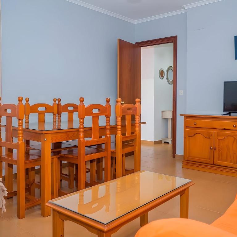 Moderno Apartamentos con Garaje Balcones y Aire solo familias y parejas - Appartement - 23