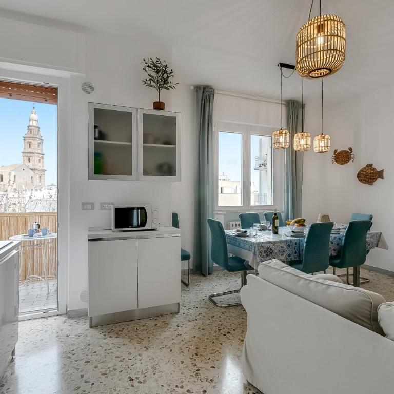 Casa Pepitas apt sea front Monopoli - Happy Rentals - Apartment with Balcony - 3