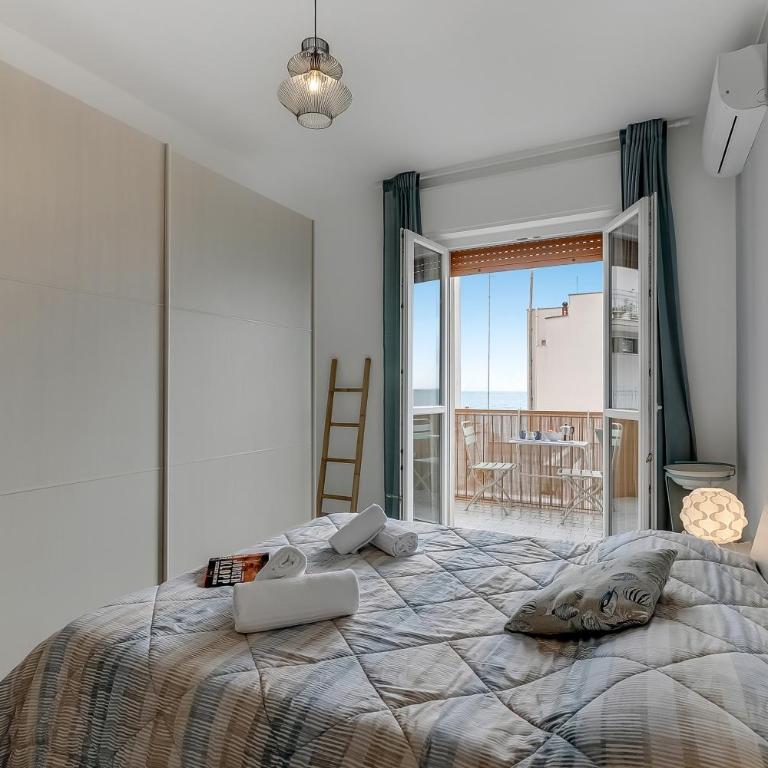 Casa Pepitas apt sea front Monopoli - Happy Rentals - Apartment with Balcony - 8