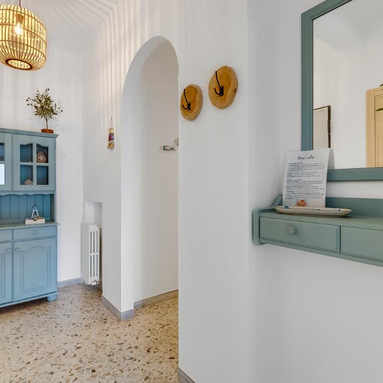 Casa Pepitas apt sea front Monopoli - Happy Rentals - Apartment with Balcony - 16
