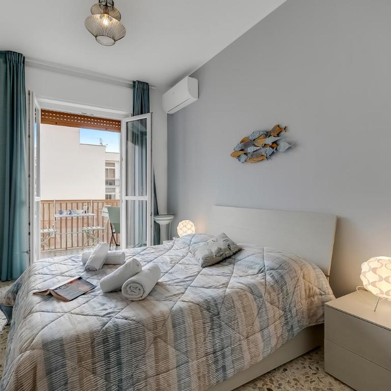 Casa Pepitas apt sea front Monopoli - Happy Rentals - Apartment with Balcony - 21