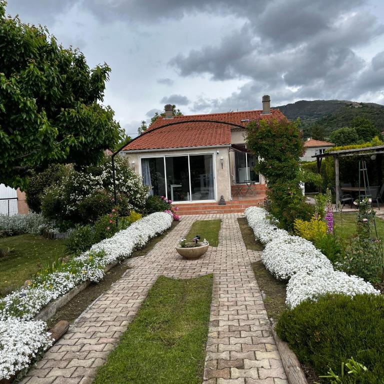 Super maison 5 pièces avec jardin - Villa de 3 dormitorios - 1