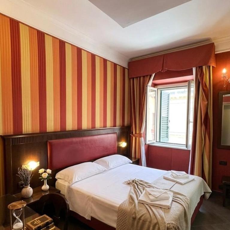 Smart Station Hotel - Camera Matrimoniale - 9