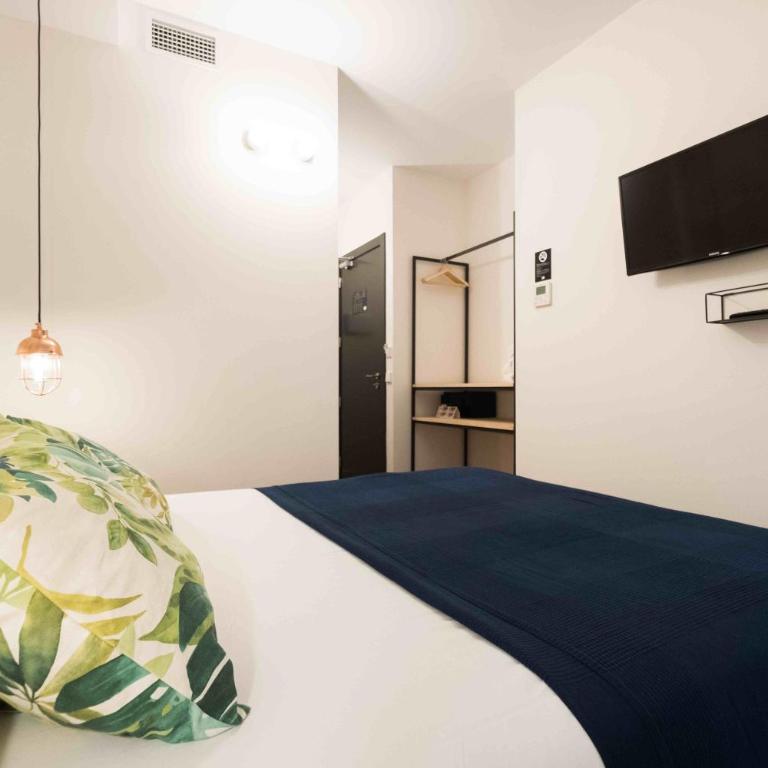Magatzem 128 - Double Room with Patio View - 2