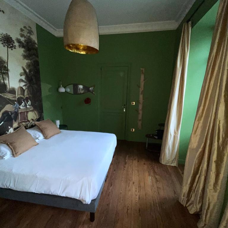 Maison 8 personnes - Jardin Public - Centre-ville de Bordeaux - Appartement 4 Chambres - 16