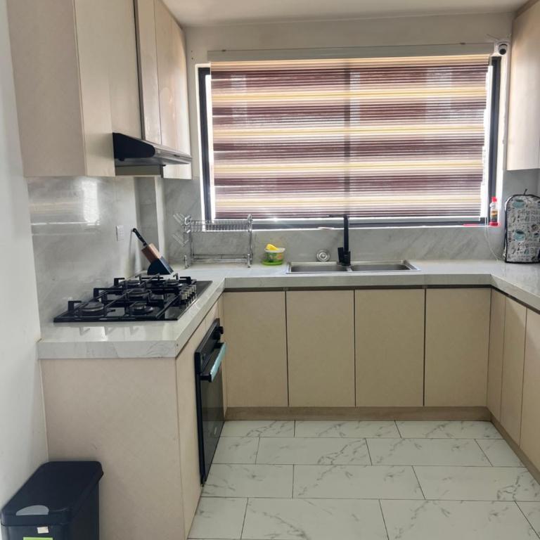 Disfruta de una casa de alta gama en Manta - Apartamento de 1 dormitorio - 4