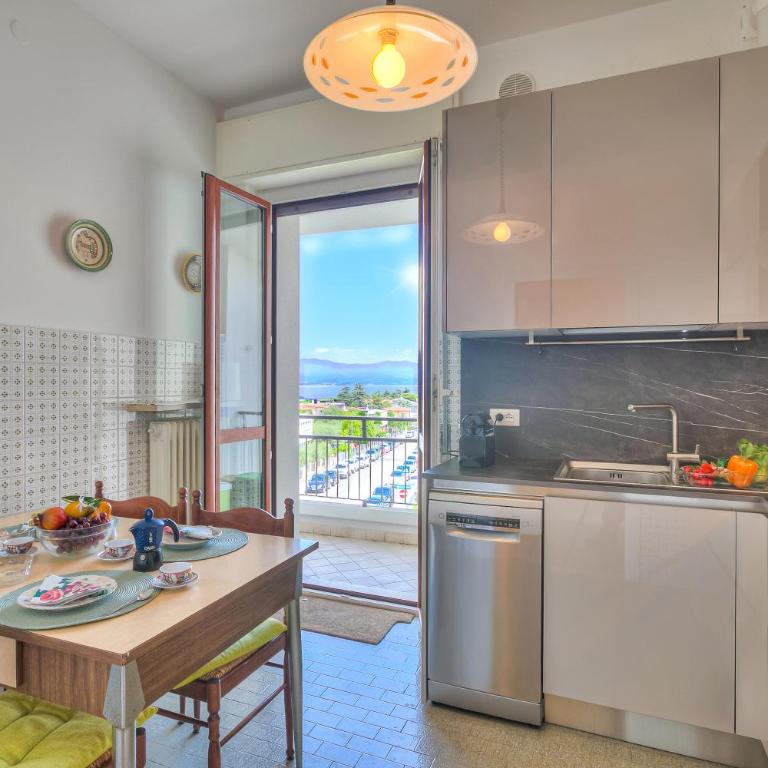 Casa Ferrari - Happy Rentals - Appartamento con Balcone - 4