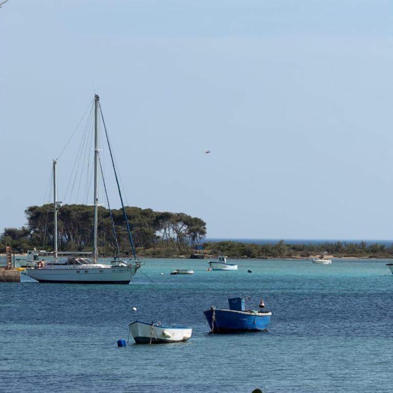 Sunstone Porto Cesareo - One-Bedroom House - 4