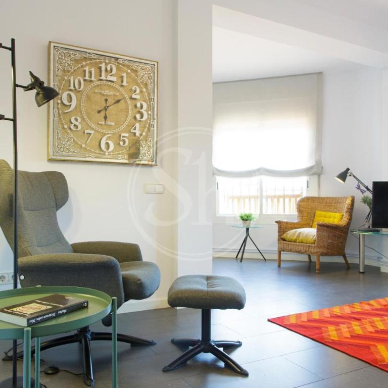 Apartamento con terraza en Barcelona - Two-Bedroom Apartment - 19