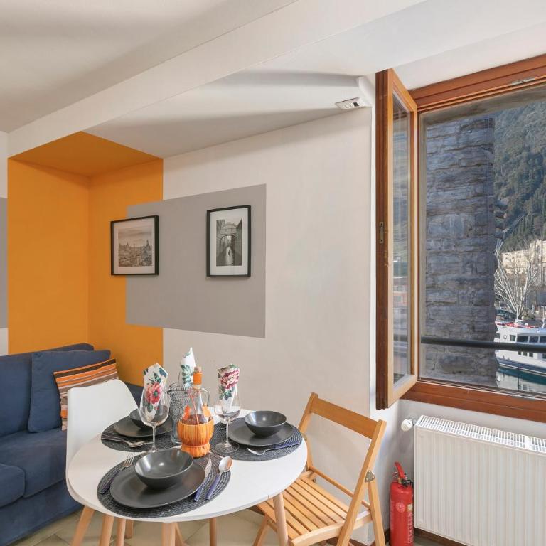 The Harbor Old House - Happy Rentals - Appartamento con Vista Lago - 2