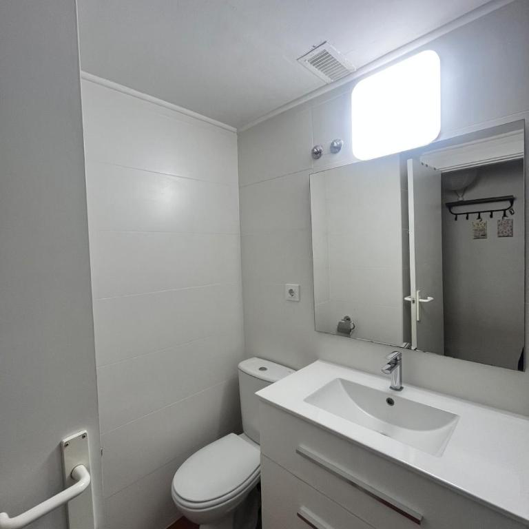 Maena Oasis - Two-Bedroom Apartment - 2