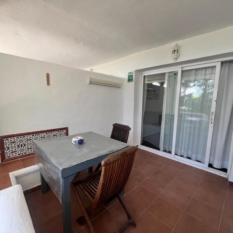 Maena Oasis - Two-Bedroom Apartment - 14