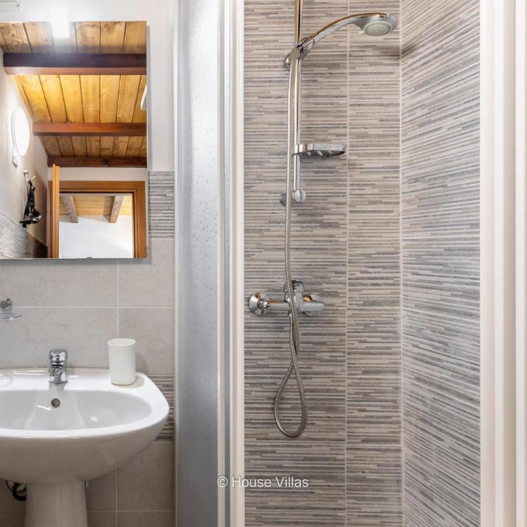 Iblea Apartments - Apartment - 8