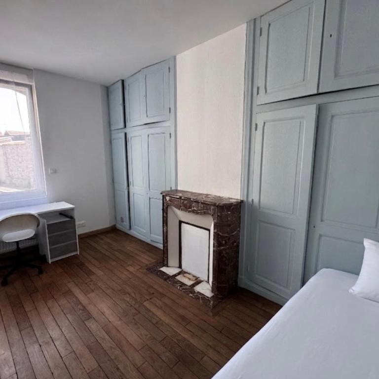 Le Studio Courrejolles - One-Bedroom Apartment - 8