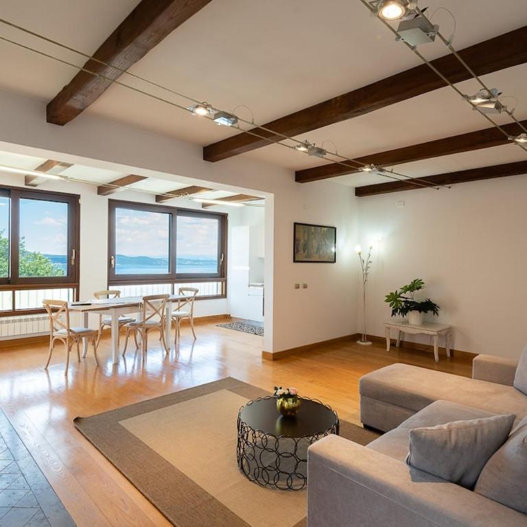 A casa di Fabrizio Lake view 2 bedrooms Fiber AC - Appartamento con 2 Camere da Letto e Vista Lago - 1
