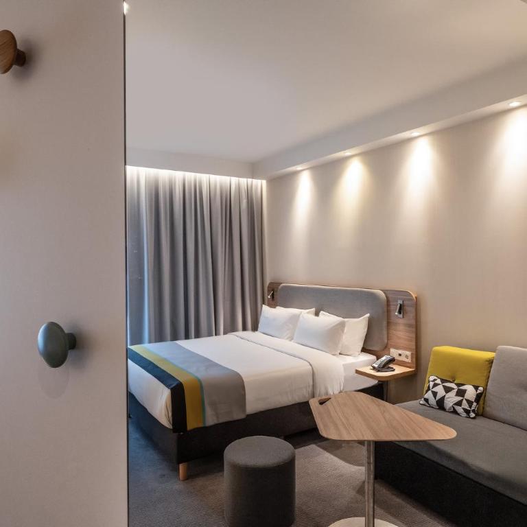Holiday Inn Express - MUNICH NORTH by IHG - Habitación Estándar con cama grande y sofá cama - No fumadores - 12