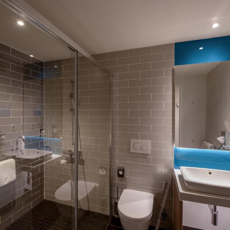 Holiday Inn Express - MUNICH NORTH by IHG - Corner Standard Twin Room with Sofa Bed - 10