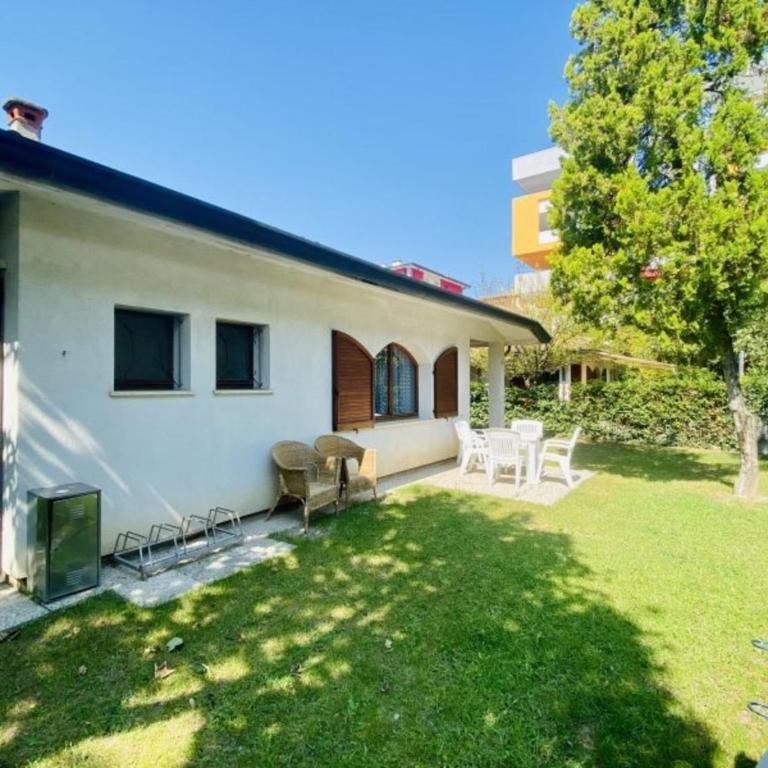Spacious single house with barbecue and garden - Apartment - 1