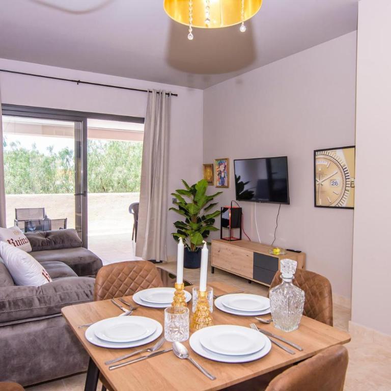 AlmeriaSuite Vera Luxury Homes - Appartamento con 2 Camere da Letto e Terrazza - 2