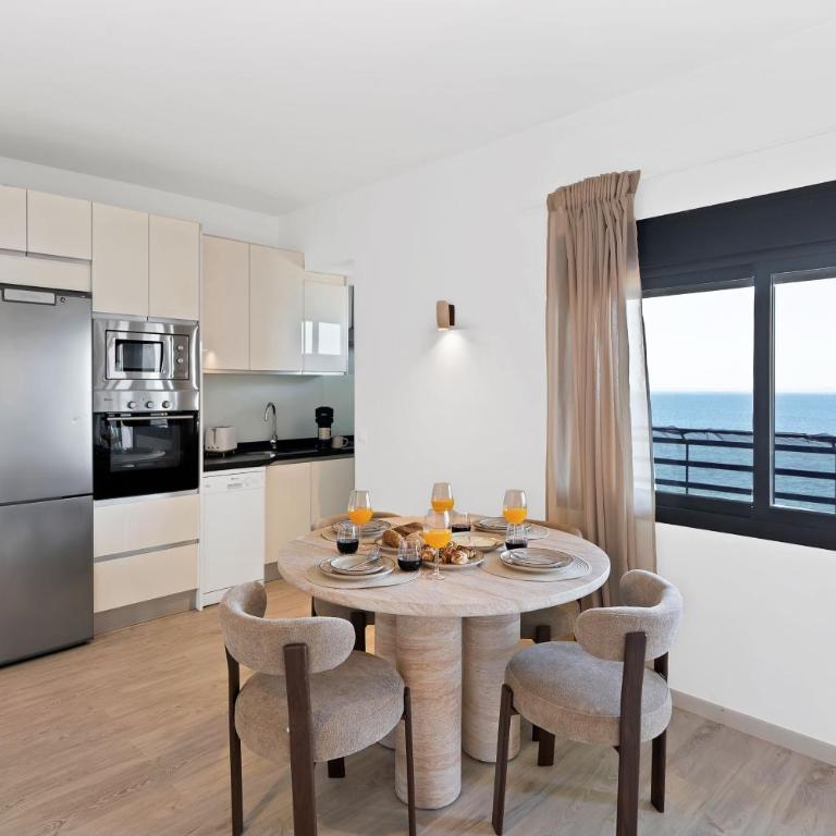 Mediterraneo Beachfront Suite 8 - Marbella Center - Apartamento de 1 dormitorio con balcón y vistas al mar - 11