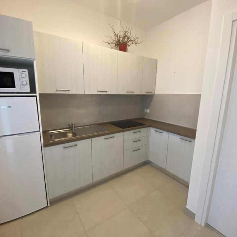 Charming villa fully loaded with fenced garden - Appartamento - 4