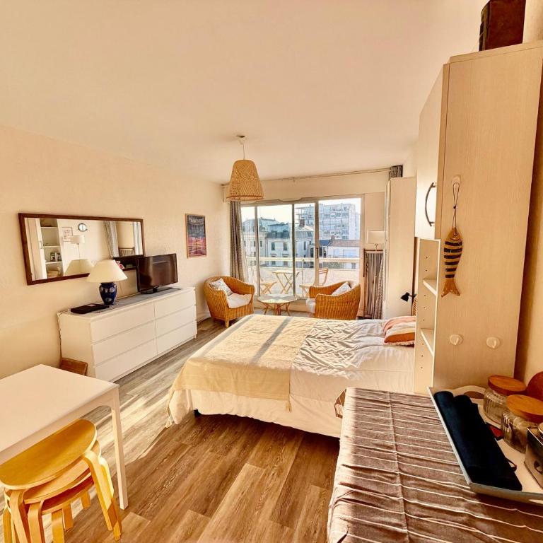 L'Ondine, studio remblai vue mer - Studio - Vue sur Mer - 7