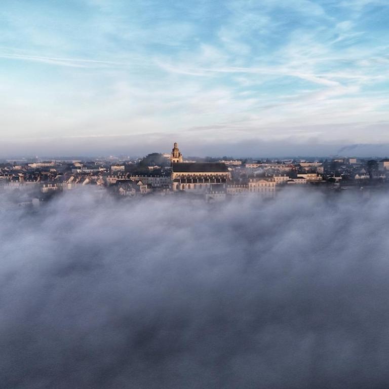 Vue Loire exceptionnelle avec Parking Chez Gabin - Apartamento de 2 dormitorios con vistas a la ciudad - 21