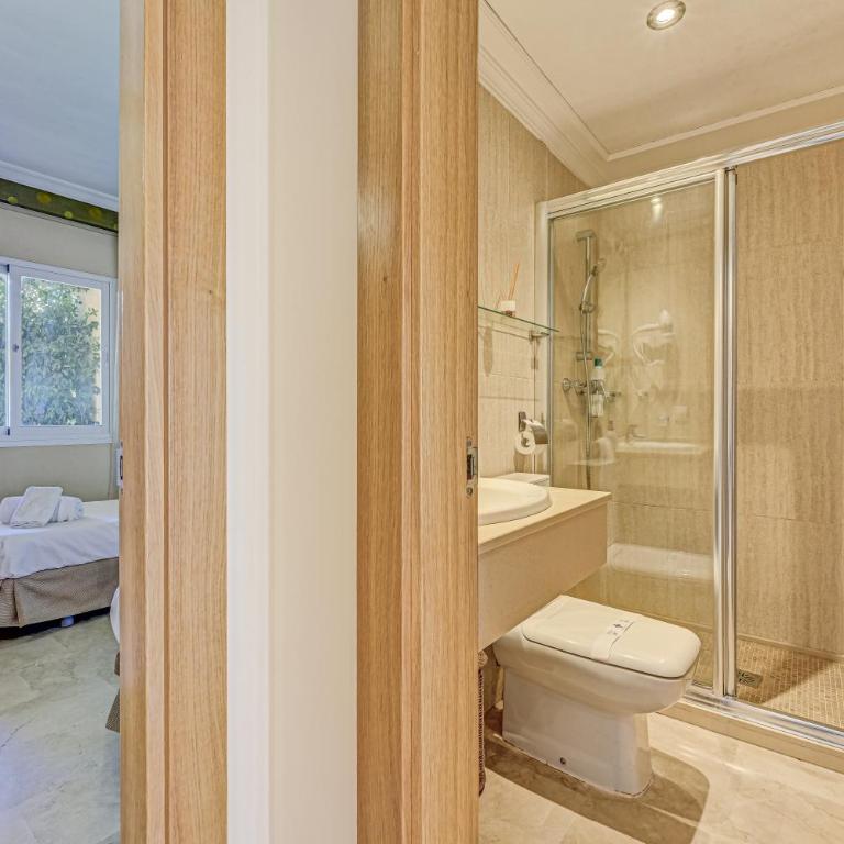 2 Beds with Sea View, Pool, close to Beach - Apartamento de 2 dormitorios - 14