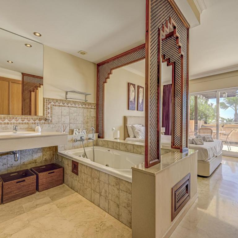 2 Beds with Sea View, Pool, close to Beach - Apartamento de 2 dormitorios - 7