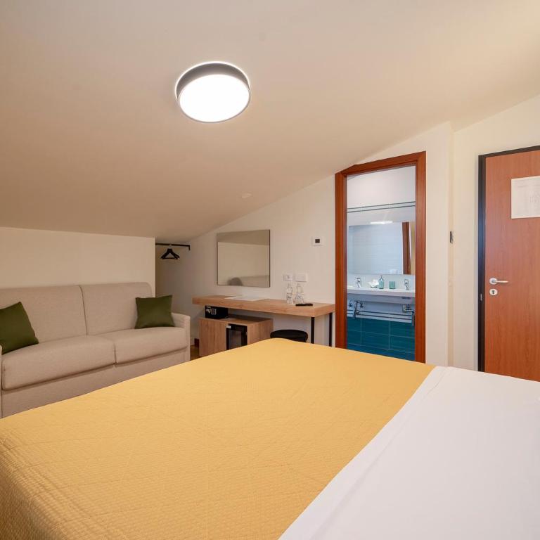SIGIS HOTEL - Fiumicino - Camera Matrimoniale Superior - 5