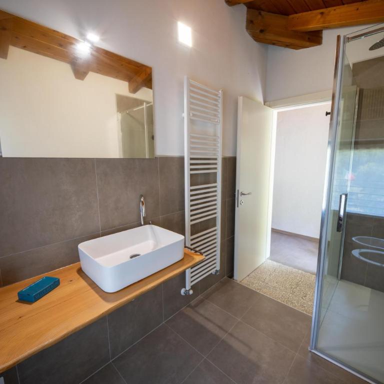 Ca del Tocio Restaurant and rooms - Camera Matrimoniale con Vista Lago - 3