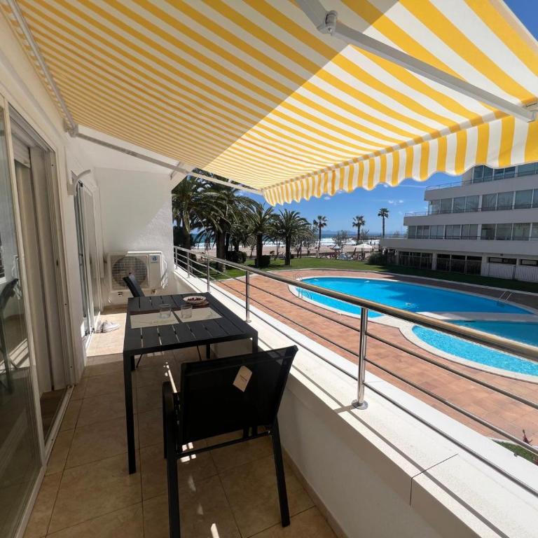 Apartamiento Piscina Vista al Mar - Holiday Center Roses - Appartamento con 2 Camere da Letto - 2