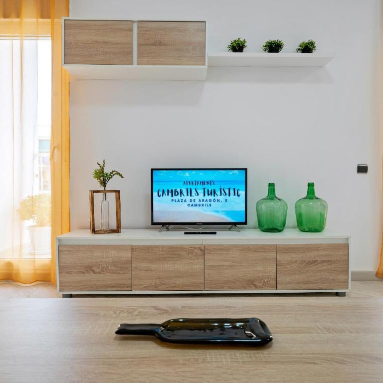 Cambrils Turistic 3a - Three-Bedroom Premium Apartment with Balcony - 21