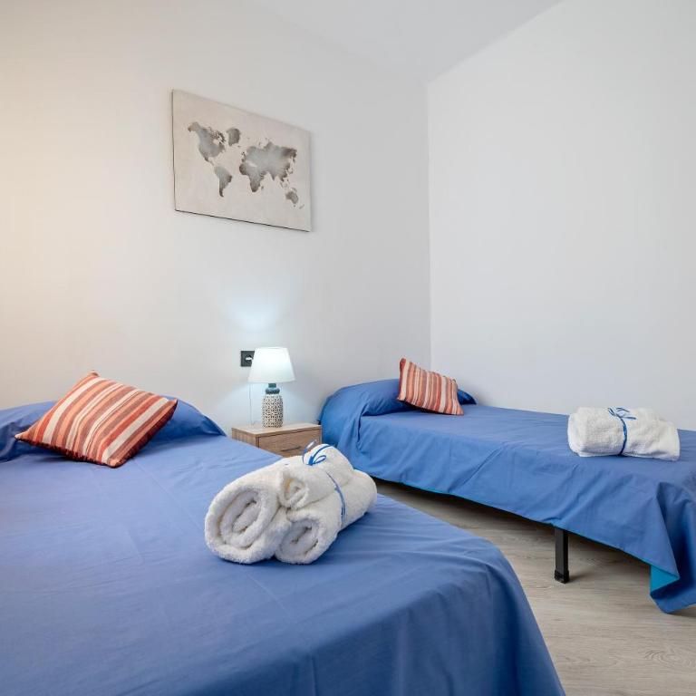 Cambrils Turistic 3a - Three-Bedroom Premium Apartment with Balcony - 22