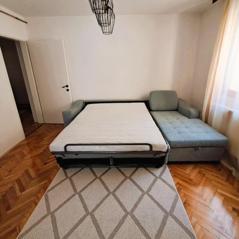 Sarajevo Cozy Attic and Backyard apartment - Apartman - Prizemlje - 4