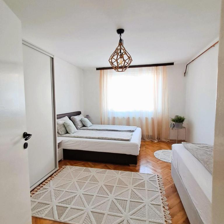 Sarajevo Cozy Attic and Backyard apartment - Apartman - Prizemlje - 13