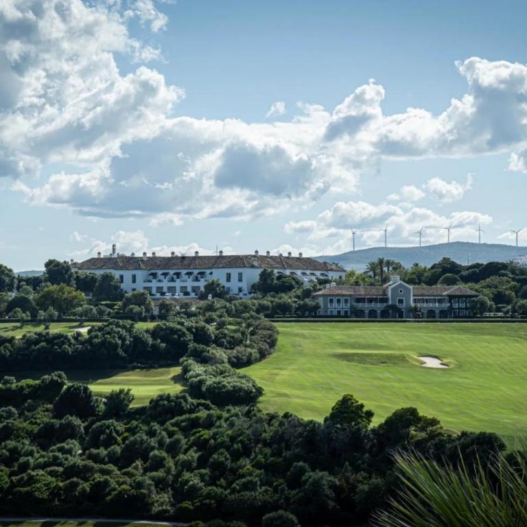 Relaxing Garden Apartment with Sea Views in Finca Cortesin Resort - Apartamento - 26