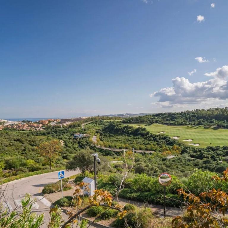 Relaxing Garden Apartment with Sea Views in Finca Cortesin Resort - Apartamento - 23