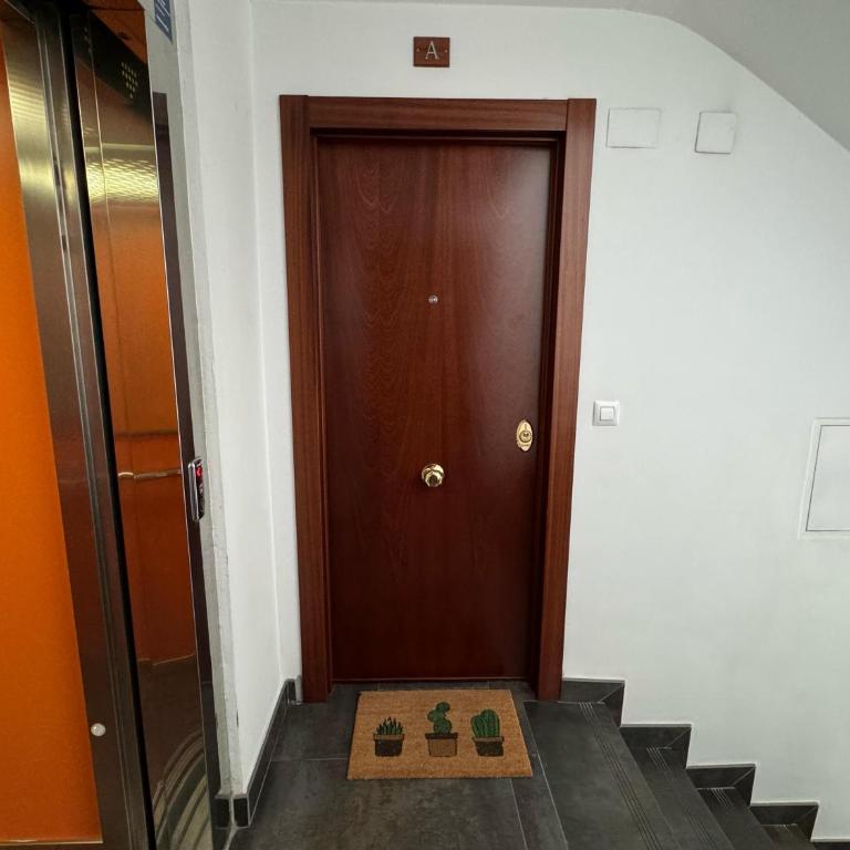 La Terraza de Almagro López - Three-Bedroom Apartment - 2