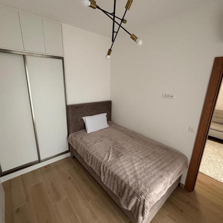 Sea View Escape Stylish 2 Bedroom Flat in Budva - Apartman sa 2 Spavaće Sobe - 8