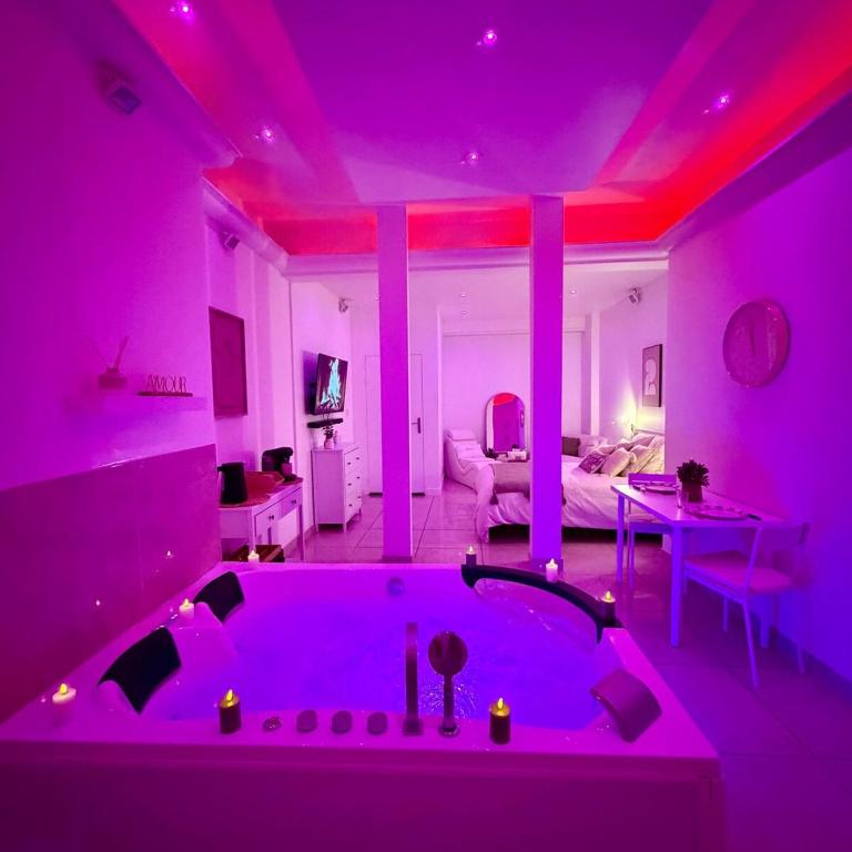 Dalikyda - L'incontournable - Loveroom with spa - Apartment mit 1 Schlafzimmer - 19