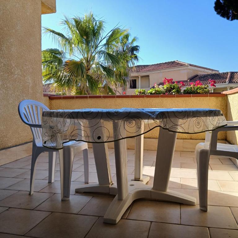 Studio centre de calvi avec terrasse - Appartement 1 Chambre - 2